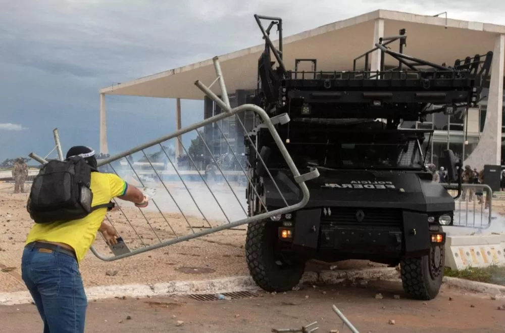 64% dos brasileiros rejeitam anistia a condenados pelo 8 de janeiro, aponta pesquisa