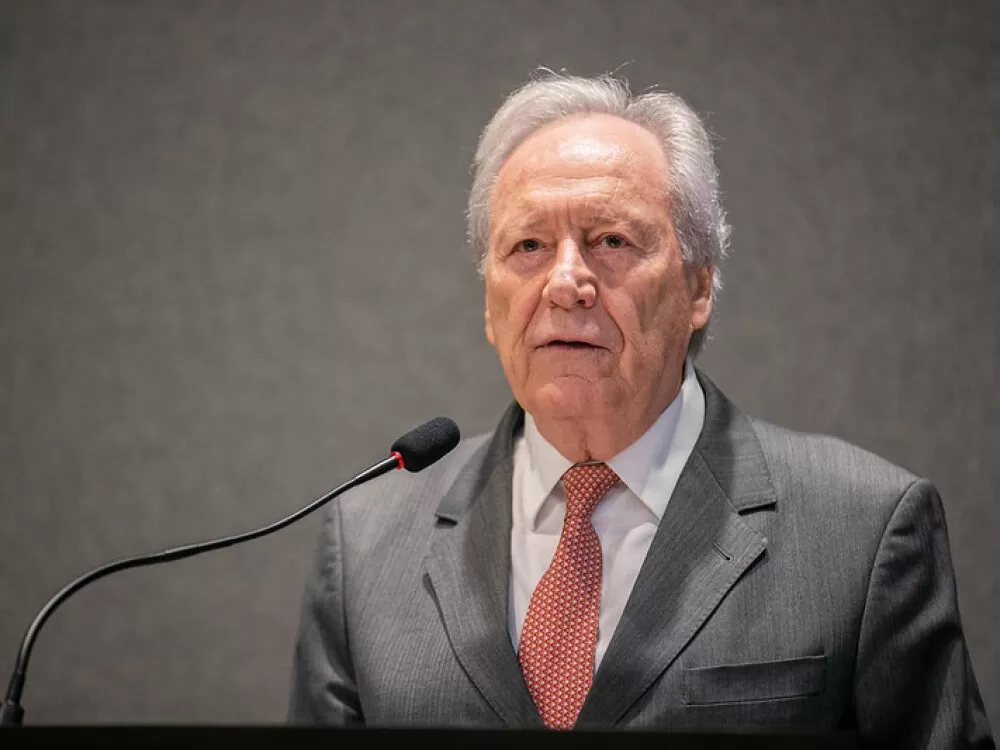 Governo cria comitê para enfrentar crise do metanol após aumento de casos no país