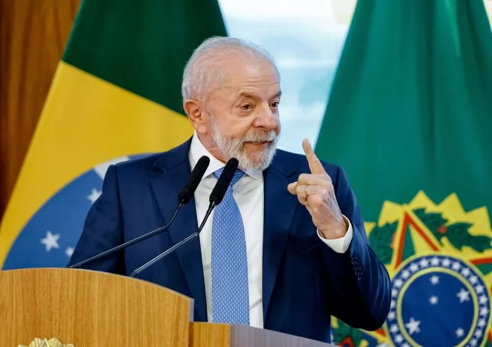 Lula reafirma soberania do Brasil e critica “vira-latas” que defendiam submissão aos EUA