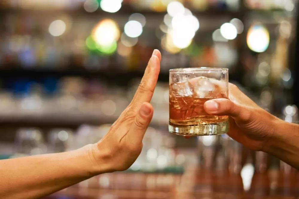 Ministério da Saúde investiga possível morte por intoxicação por metanol em Minas Gerais