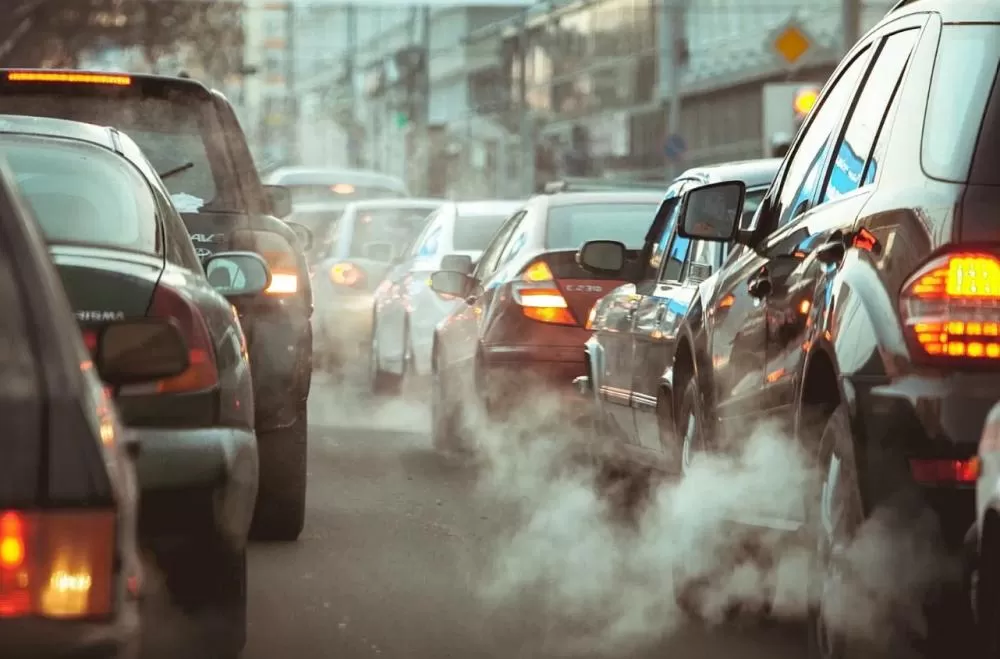 Multas por poluição veicular em Belo Horizonte já superam total de 2024 em nove meses