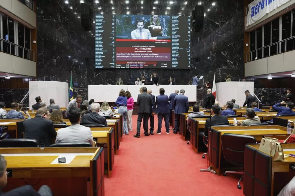 ALMG aprova projeto e autoriza governo de Minas a privatizar a Copasa