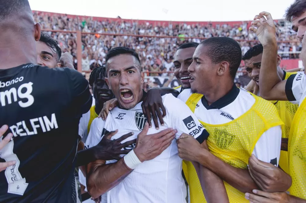 Atlético vira o jogo e está proximo da clássificação no Campeonato Mineiro
