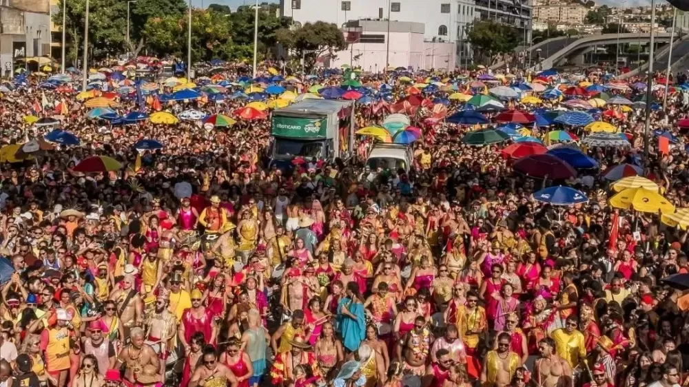 Minas reforça orientações de saúde para o Carnaval 2026 e amplia ações de prevenção