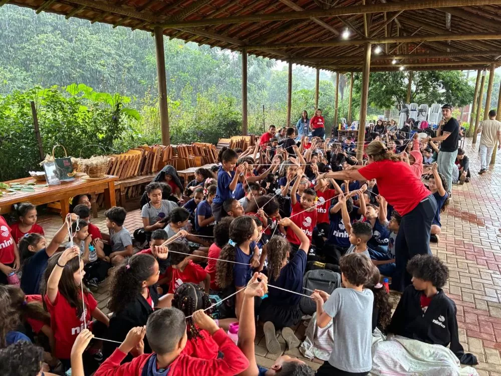 Cerrado vira sala de aula para crianças em Lagoa Santa