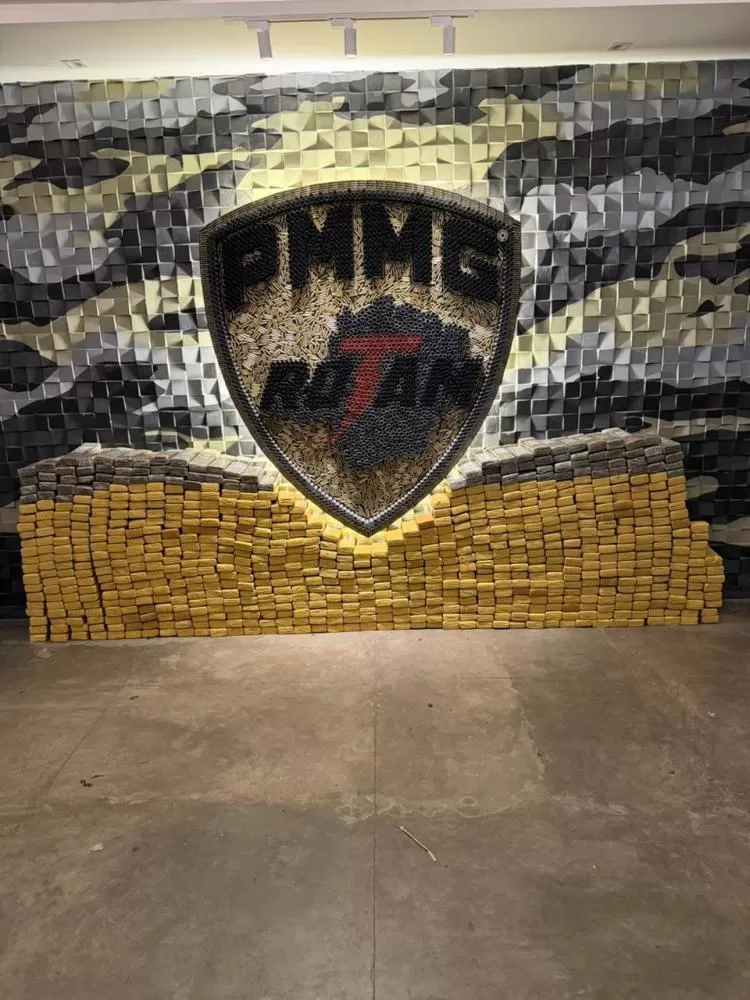 Operação da PM apreende 725 tabletes de maconha em condomínio em Jaboticatubas