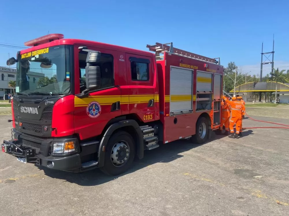 Mulher morre após incêndio em prédio residencial na Região da Pampulha