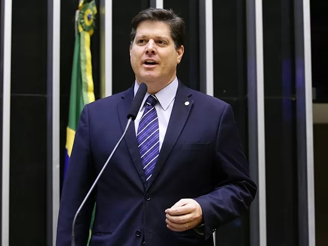 Baleia Rossi diz que MDB tem pré-candidato em Minas e nega articulação por Pacheco