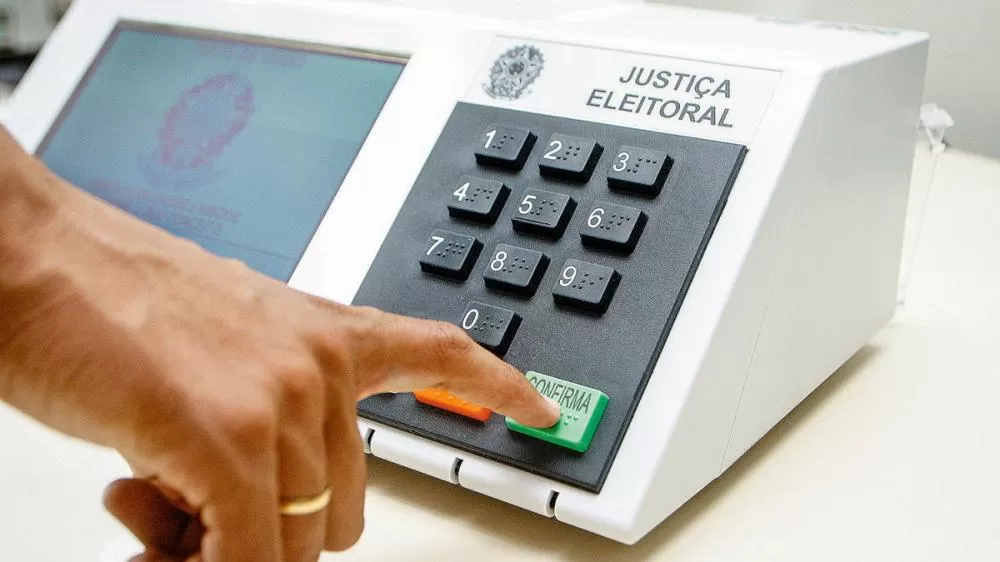 TRE-MG cassa mais três vereadores por fraude à cota de gênero