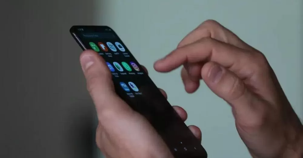 Criminosos usam aplicativos falsos do INSS, FGC e Starlink para roubar dados bancários