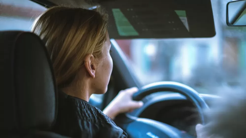 Uber lança opção de viagens exclusivas com motoristas mulheres em Belo Horizonte