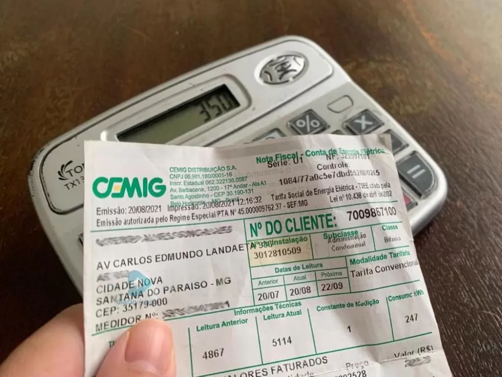 Conta de luz deve subir acima da inflação e pressionar orçamento em 2026