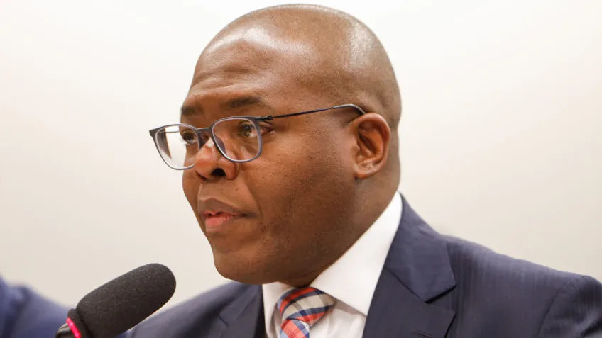 PGR denuncia Silvio Almeida por importunação sexual contra Anielle Franco