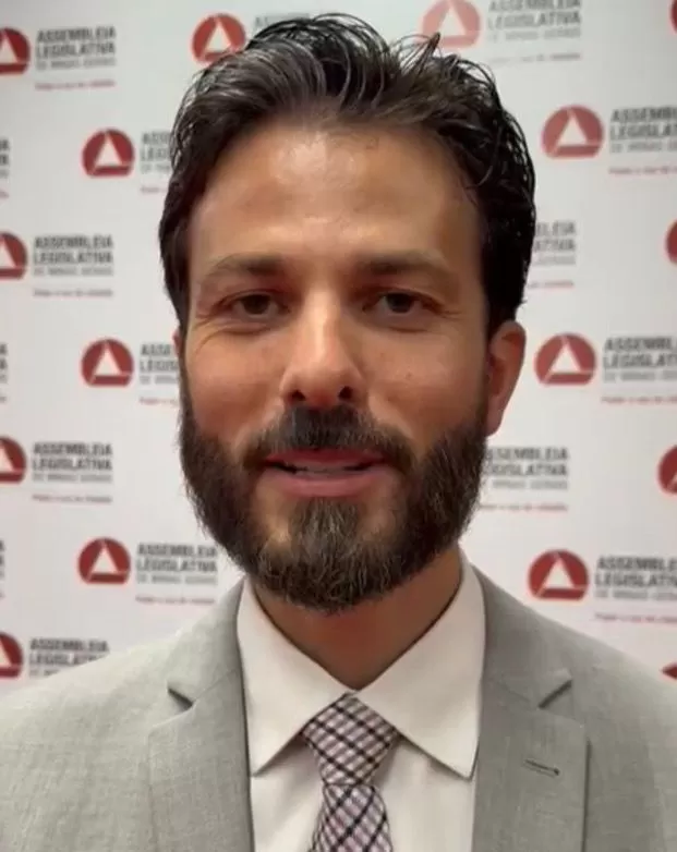 Marcelo Aro confirma pré-candidatura ao Senado e reforça apoio a Mateus Simões em Minas