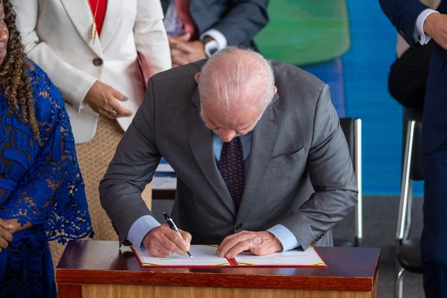 Lula sanciona “PL Antifacção” com endurecimento de penas e veto a trecho polêmico