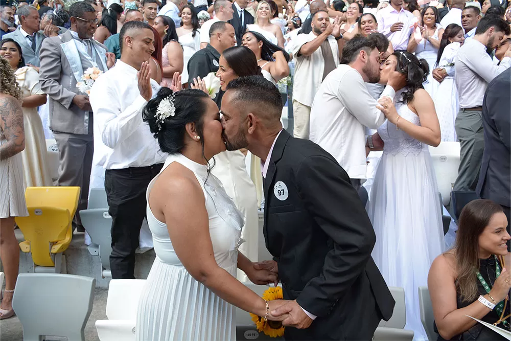 TJMG abre inscrições para casamento comunitário gratuito na Arena MRV, em BH