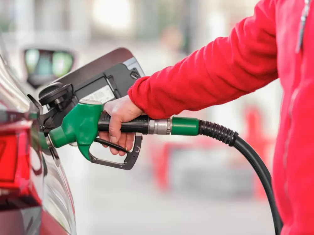 Procon-MPMG autua 14 postos por irregularidades em combustíveis em Minas