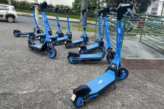 MP abre procedimento para avaliar segurança de patinetes elétricos em BH