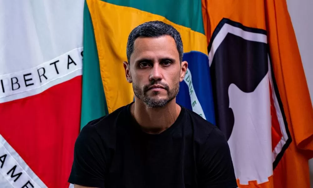 Gleidson Azevedo deixa o Novo e se filia ao Republicanos de olho no Senado