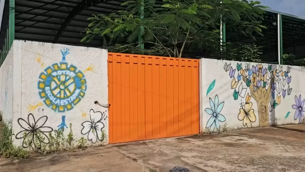 Adolescente ataca colegas com canivete em escola estadual de Ituiutaba