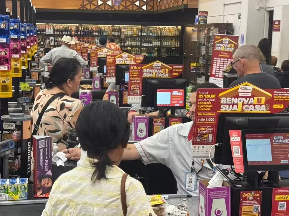 Paim cobra votação de PEC que reduz jornada de trabalho para 40 horas semanais