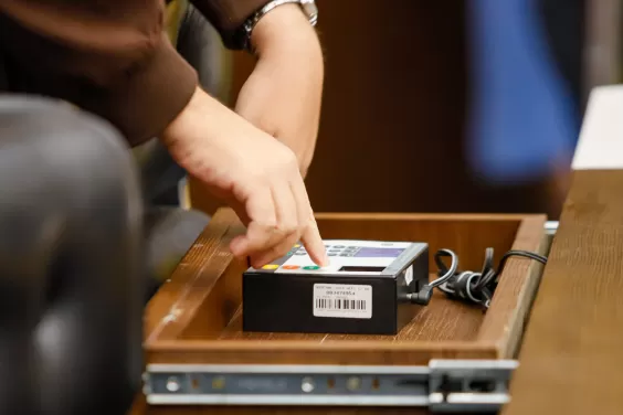 Câmara de BH vota criação de programa de microcrédito para mulheres em situação de vulnerabilidade