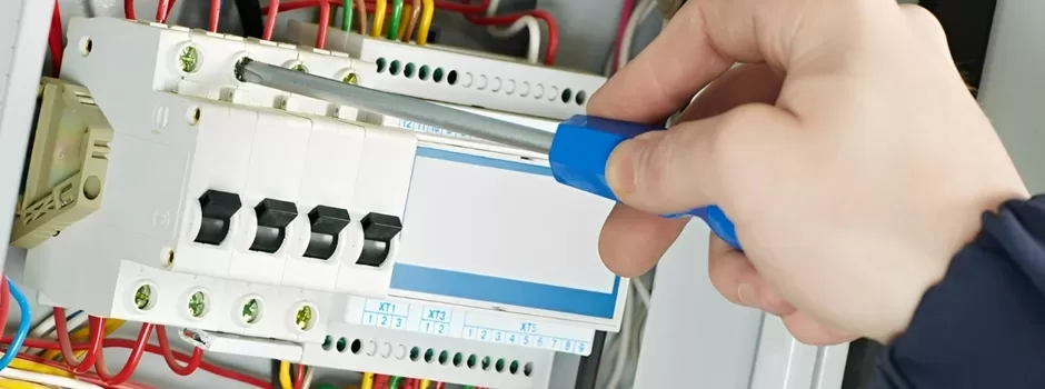 Equipamentos de proteção ajudam a prevenir acidentes elétricos dentro de casa