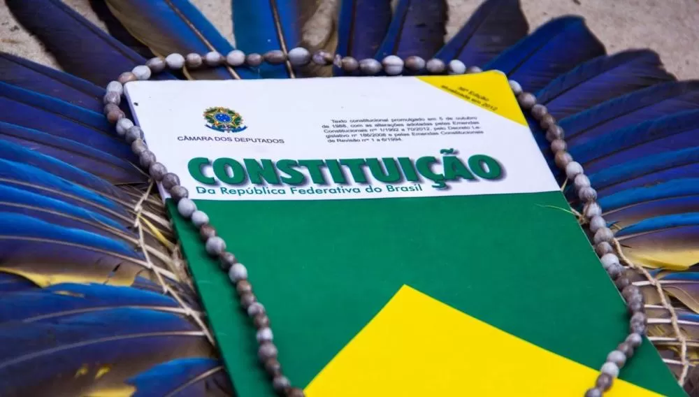 Comissão da Câmara aprova tradução da Constituição para línguas indígenas