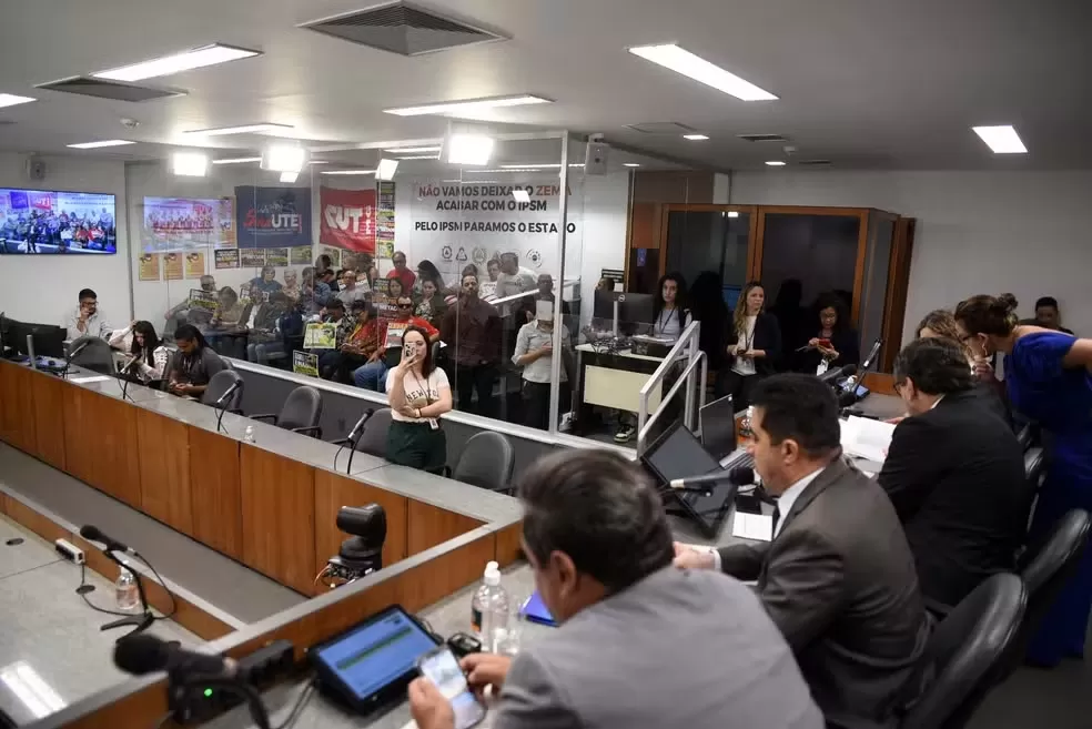 Reajuste de 3,62% para servidores de MG está pronto para ser votado em 1º turno pela Assembleia