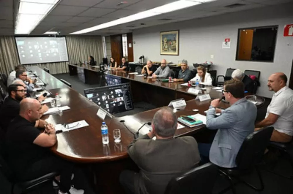 Câmara da Comunicação amplia parceria entre setores e destaca oportunidades para mídia OOH em BH