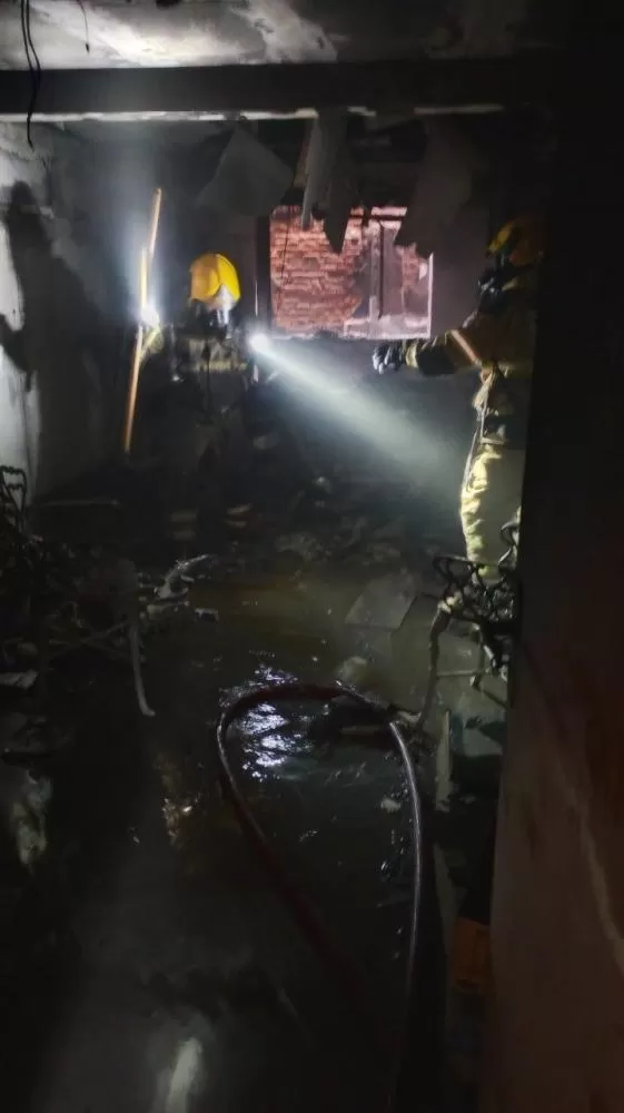 Incêndio em apartamento mobiliza cinco equipes dos bombeiros no Coração Eucarístico