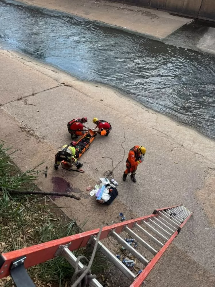 Homem fica ferido após cair no Ribeirão Arrudas, na região Leste da capital