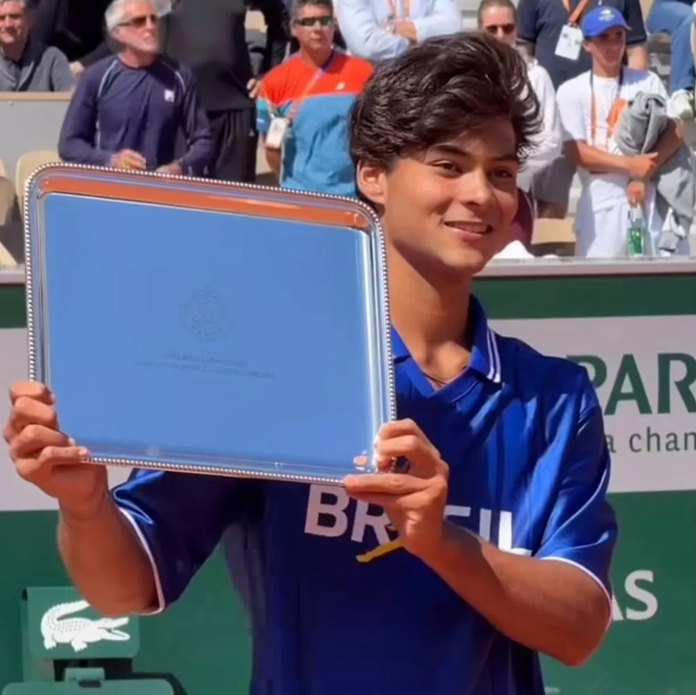 Guto Miguel conquista Roland Garros Juvenil e entra para a história do tênis brasileiro