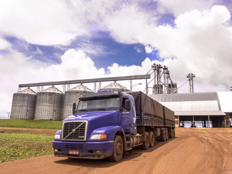 Lei flexibiliza credenciamento de armazéns agropecuários no sistema público