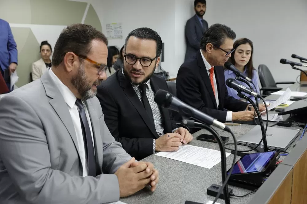 Isenção fiscal para escolas com profissionais especializados em TEA avança na ALMG