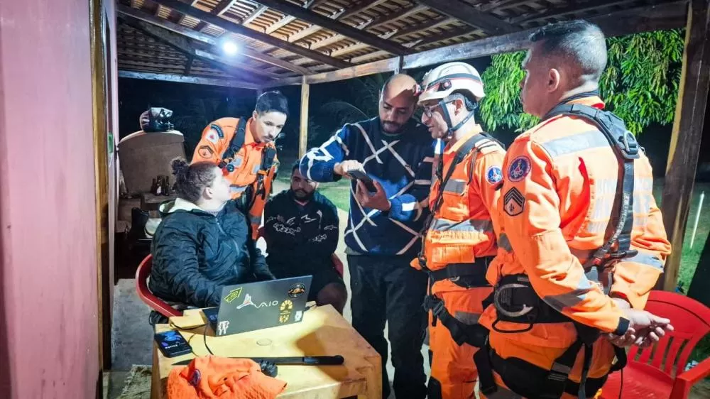 Bombeiros intensificam buscas por topógrafo desaparecido no Parque Nacional Cavernas do Peruaçu