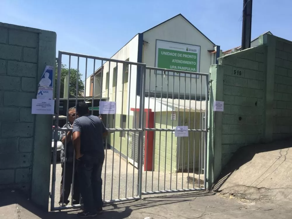 Homem armado com facas invade UPA Pampulha e é baleado pela Guarda Municipal em BH