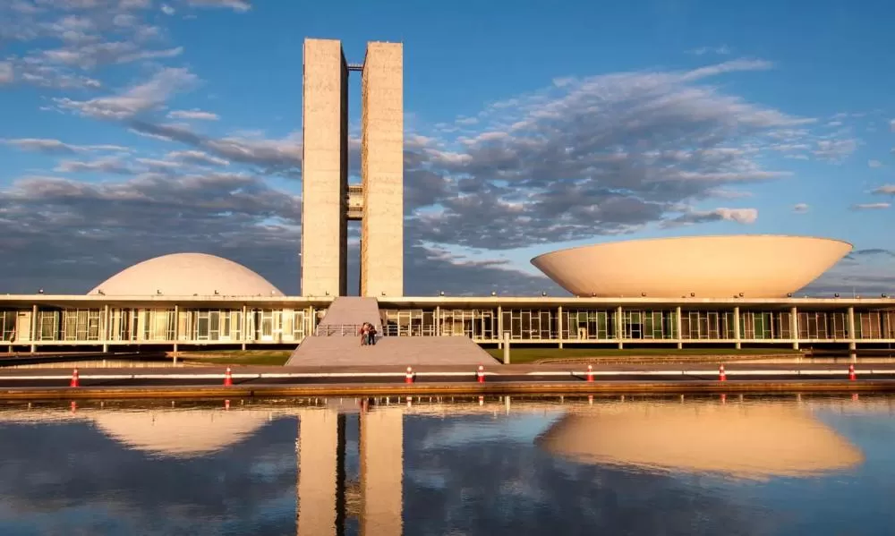 Projeto que restringe divulgação de imagens de vítimas de crimes e acidentes avança no Senado