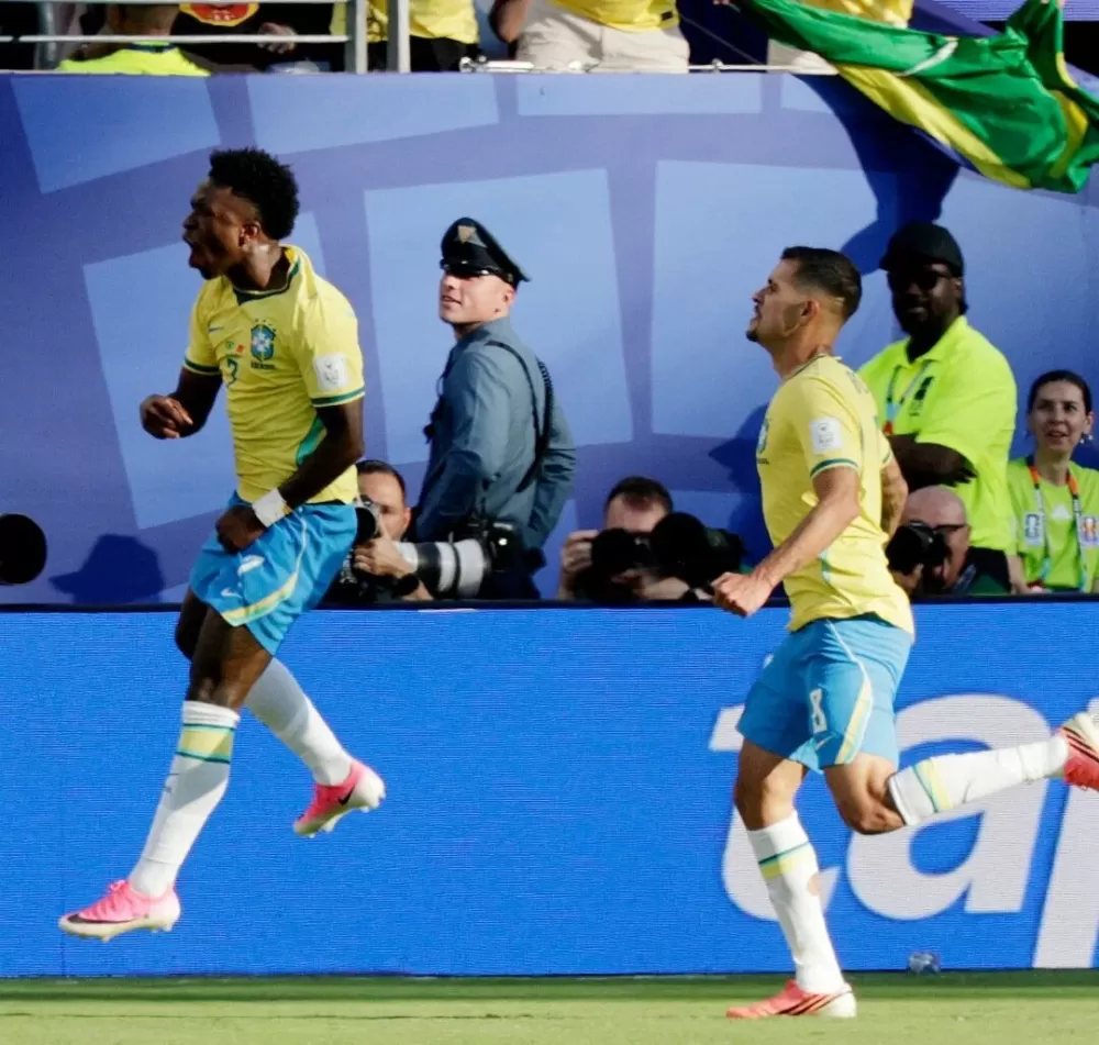Brasil sai atrás, mas busca o empate com Marrocos, na estreia da Copa