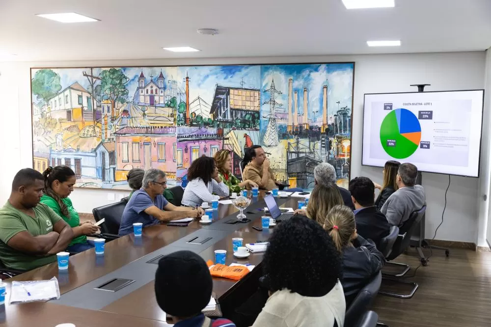 Contagem amplia investimentos e fortalece coleta seletiva com mais estrutura para catadores