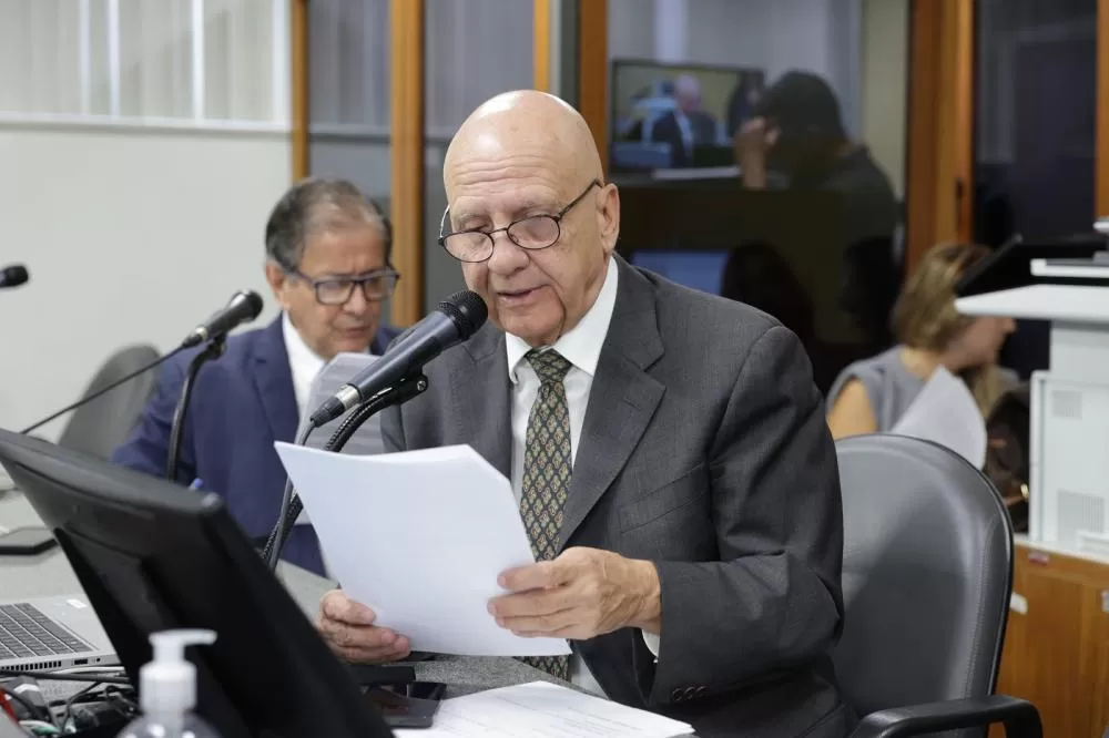 Comissão da ALMG aprova projeto que obriga comunicação de gravidez em menores de 14 anos
