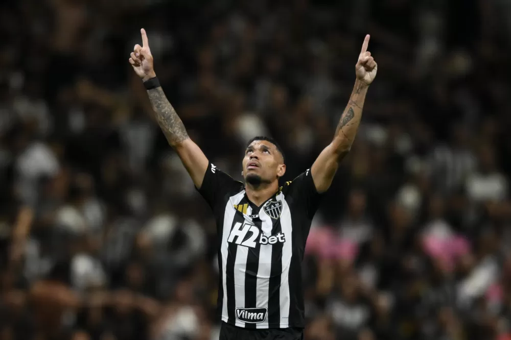 Titular absoluto na temporada, Ruan Tressoldi tem compra definitiva confirmada pelo Atlético