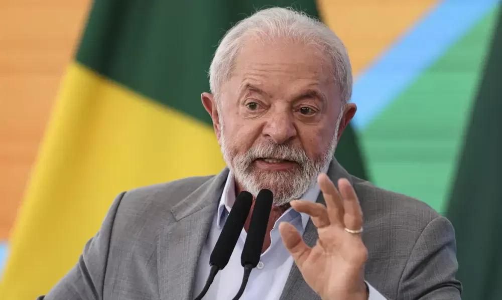 Lula sanciona mudança que amplia prazo para denúncia de violência contra mulher
