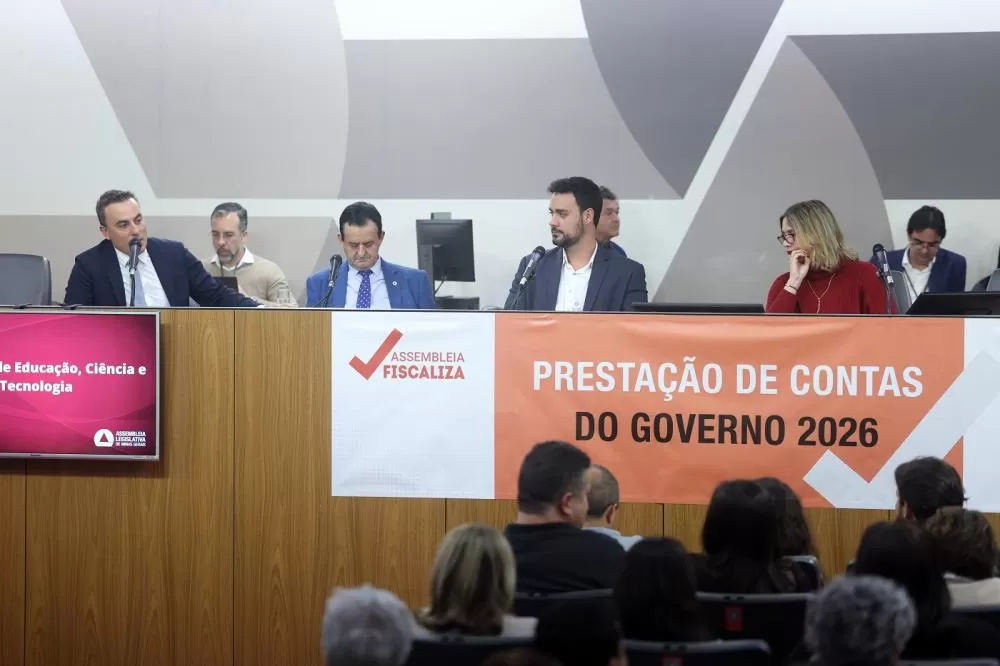 Minas Gerais apresenta resultados da educação em audiência na ALMG