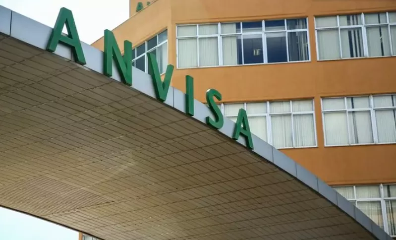 Anvisa libera detergentes e desinfetantes Ypê e determina recolhimento de lava-roupas