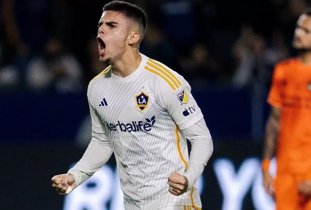 Cruzeiro mantém interesse em Gabriel Pec após primeira oferta ser recusada 