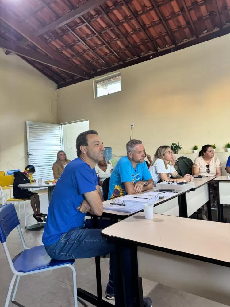 Professor Fabiano Moreira reúne famílias para iniciar construção de associação voltada ao autismo em Lagoa Santa