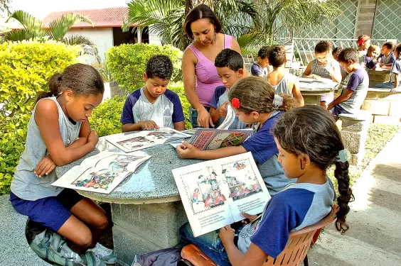 Belo Horizonte cria política de atendimento integral para alunos com transtornos de aprendizagem