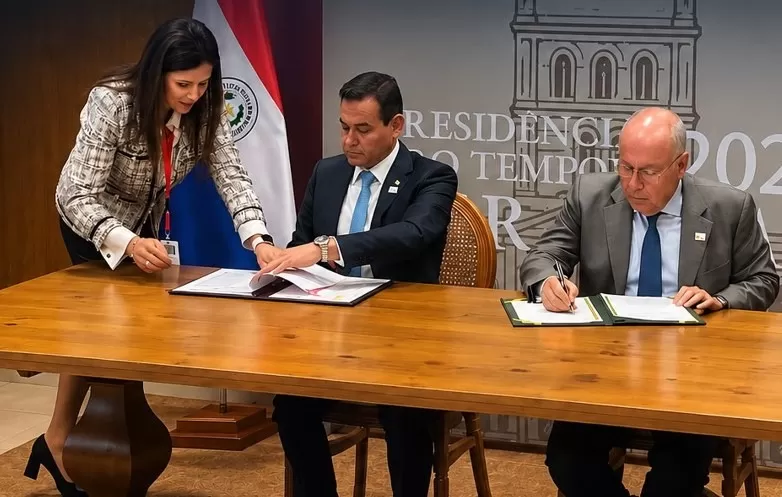 Brasil e Paraguai firmam acordo para modernizar transporte de cargas na fronteira