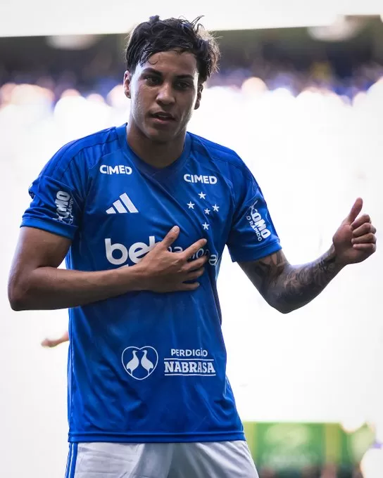 Cruzeiro vence Defensor em amistoso, testa elenco e vê jovens brilharem no Independência